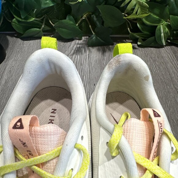 Nike Juniper Trail 3 Sail Dark Pony Crimson Tint Women Running FQ0902-100 10.5 - Picture 4 of 10